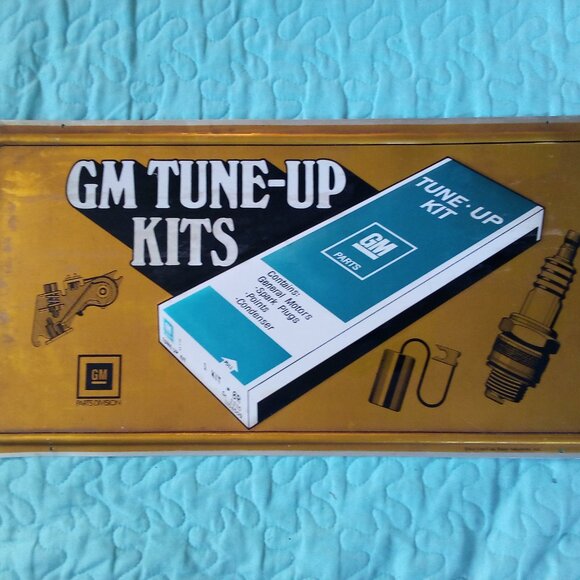 GM Tune-Up Kits Sign - Picture 2 of 4